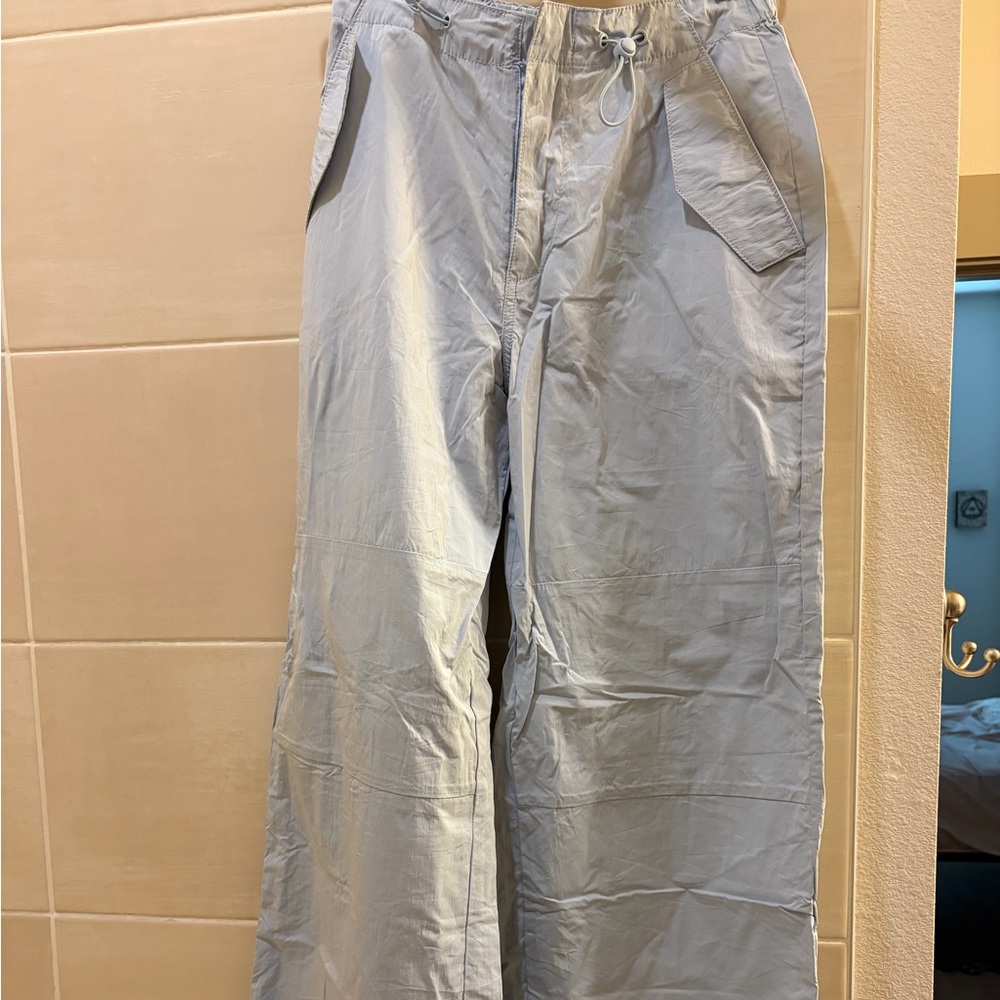 blue baggy pants